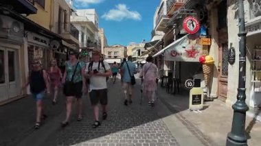 Hanya (Girit), Yunanistan - 16 Eylül 2025 - Eski Hanya Kasabası 'nda yürüyüş