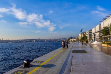 İstanbul, Türkiye - 1 Aralık 2025 - Galataport, Karaköy