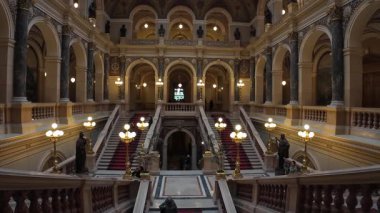 Prag, Çek Cumhuriyeti - 16 Ocak 2025 - Prag Ulusal Müzesi