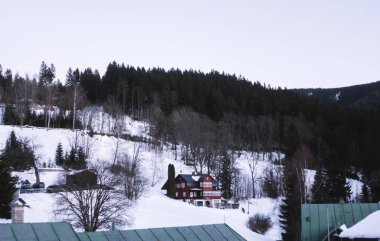 Spindleruv Mlyn, Çek Cumhuriyeti - 20 Ocak 2026 - Spindleruv Mlyn 'de gün batımı