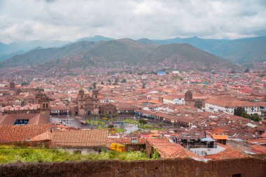 San Cristobal Viewpoint 'ten Peru, Cusco şehrinin hava panoramik manzarası