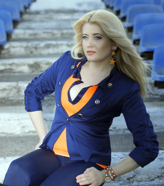 Güzel kız Stadı'nda fotoğraflandı