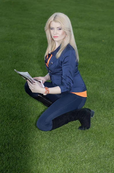 Kadınlar güzel kadınla Stadı'nda dergisi