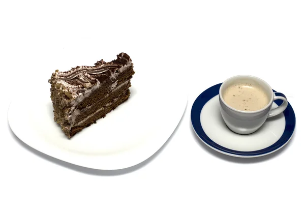 盘子和杯子，一杯卡布奇诺咖啡巧克力蛋糕 — 图库照片