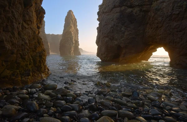 Colossi do Mar de Okhotsk . — Fotografia de Stock