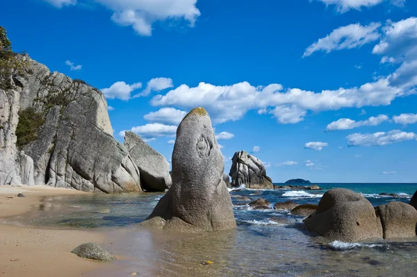 Bright, sunny landscape coast. — Stock Photo, Image