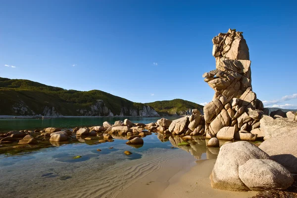 夏天晚上在海滩上. — 图库照片