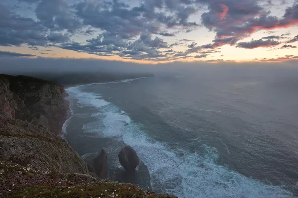 Foggy morning on the ocean. — Stock Photo, Image