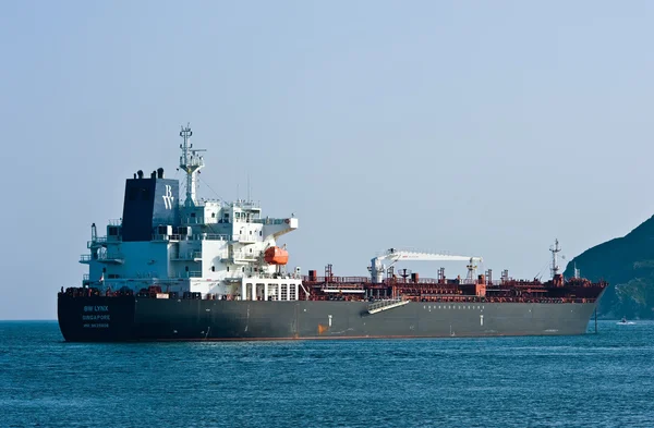 Tanker Bw Lynx verankerd in de wegen. Nachodka Bay. East (Japan) Zee. 01.08.2014 — Stockfoto