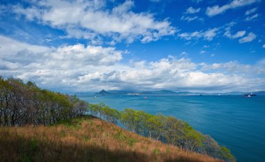 Bay Nakhodka çapa, gemiler oldu.
