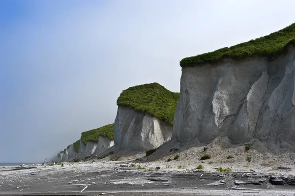 Falaises blanches Iturup . — Photo