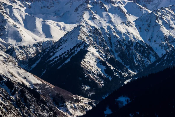 Die Berglandschaften — Stockfoto