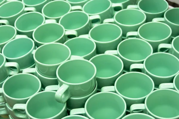 Lot Turquoise Greenish Ceramic Mugs Store Shelf Tableware Home — Stock Photo, Image