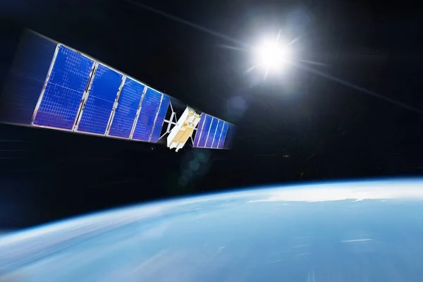 Omloppsbana Kommunikationssatellit Och Andra Forskare Med Sonder Rusar Rörelse Suddig — Stockfoto