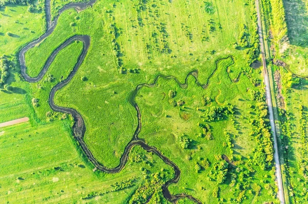 Αεροφωτογραφία Του Αγροτικού Τοπίου Από Ψηλά Ποτάμια Χωράφια Δάση Δρόμοι — Φωτογραφία Αρχείου