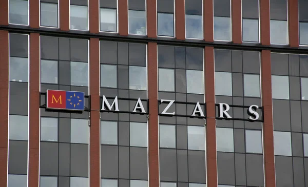 Mazars revisorer skatterådgivere - Stock-foto