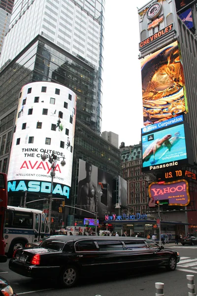 Times Square es el centro cultural de la ciudad de Nueva York . — Foto de Stock