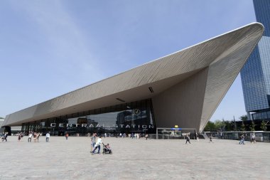  Rotterdam Merkez İstasyonu