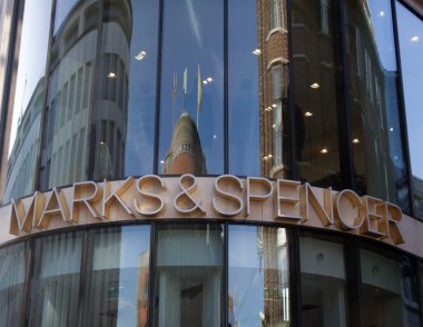 İşaretleri ve Spencer perakende mağaza