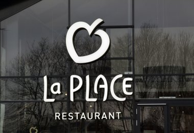 La place restaurant