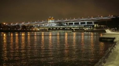 Akşam nehir kış City