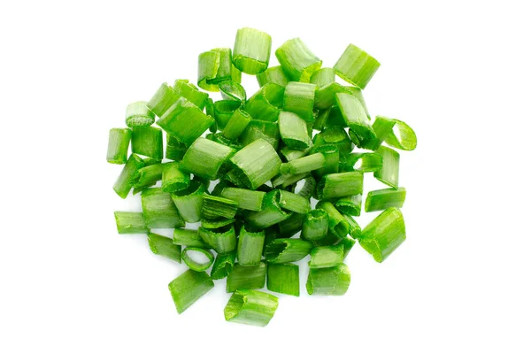 Sliced green onions isolated on white background, top view. Bunch of sliced Japanese onions. Sliced fresh green Japanese onion, top view. Green onion isolated on a white background. — Stock Photo, Image