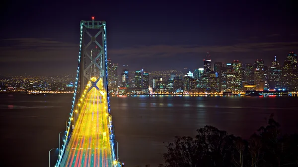 San Francisco stadsbild på natten — Stockfoto