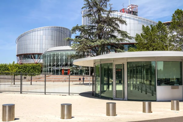 Das Gebäude Des Europäischen Gerichtshofs Für Menschenrechte Straßburg Frankreich Ein — Stockfoto