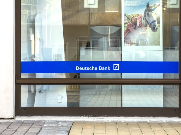 Erlangen ドイツ 2019年3月30日 Deutsche Bank Branch Erlangen Germany ドイツ銀行Agは フランクフルトに本社を置くドイツのグローバル銀行および金融サービス会社です — ストック写真