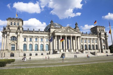 Berlin, Almanya: Berlin 'deki Reichstag Binası, Alman Parlamentosu' nun koltuğu - Deutscher Bundestag, Almanya