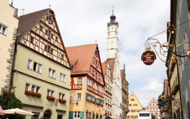 Rothenburg ob der Tauber tarihi şehir merkezi, Bavyera, Almanya.