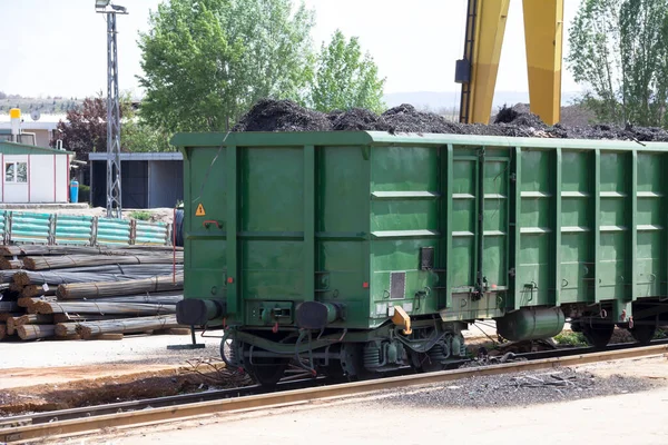 Recycling Van Schroot Verwerkingsfabriek Met Schroot Metaal Trein Auto — Stockfoto