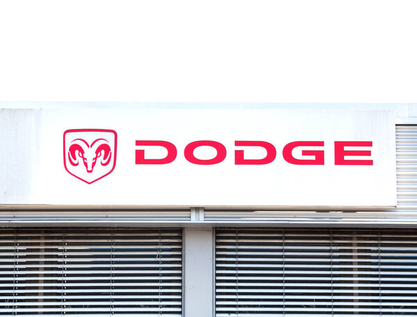 Логотип Dodge в Нюрбургринге