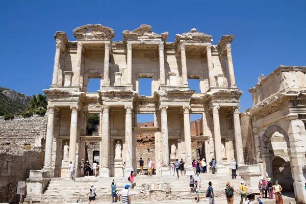 Türkiye Nin Efes Kentindeki Celsus Kütüphanesi — Stok fotoğraf