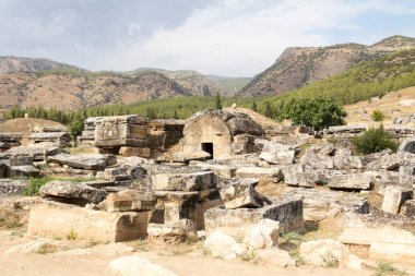 Kuzey Hierapolis 'teki mezarlıklar, Denizli, Türkiye