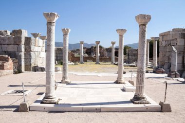 Aziz John 'un mezarı, Selcuk, İzmir, Türkiye.