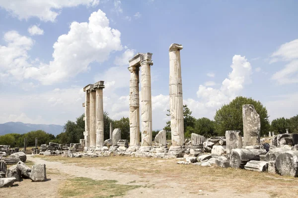 Avec Colonnes Ioniques Dans Aphrodisias Turquie Construire Pendant Période Hellénistique — Photo