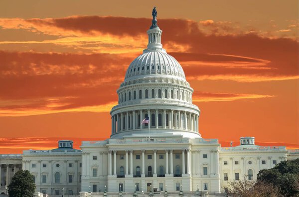 Здание Капитолия в Вашингтоне