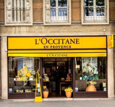 Le Havre, Fransa: L 'Occitane en Provence Store, Valencia' da. L 'Occitane, Provence geleneklerini koruyan vücut, yüz, parfüm ve ev ürünleri satan uluslararası bir perakendecidir.
