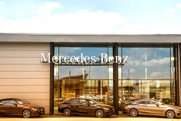 Nurnberg Alemania Distribuidor Oficial Mercedes Benz Mercedes Benz Fabricante Alemán — Foto de Stock