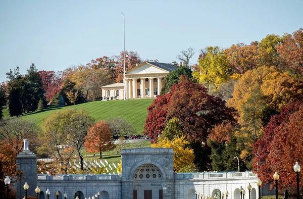 Arlington Temető Emlékbejárata Robert Lee Virginia Egykori Otthona Ősszel — Stock Fotó