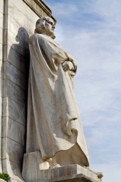 华盛顿特区联合车站外的克里斯托弗 哥伦布雕像 — 图库照片