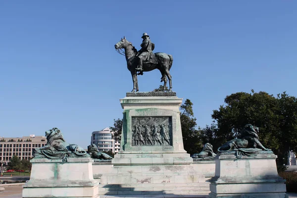 Άγαλμα Του Οδυσσέα Γκραντ Μπροστά Από Καπιτώλιο Των Ηπα Ουάσιγκτον — Φωτογραφία Αρχείου