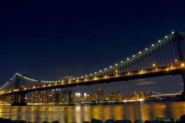 Manhattan Köprüsü ve Aşağı Manhattan, New York, ABD