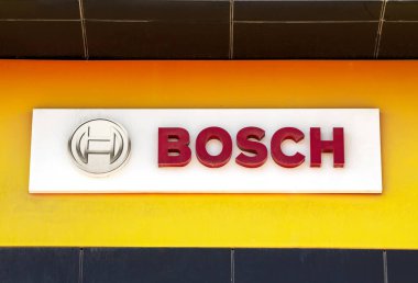 Ankara, Türkiye: Duvarda Bosch şirketi logosu var. Bosch bir Alman çokuluslu mühendislik ve elektronik şirketidir.