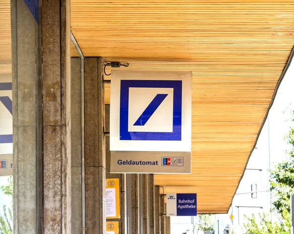 Schwabach Německo Deutsche Bank Německá Globální Bankovní Finanční Společnost Zaměstnává — Stock fotografie