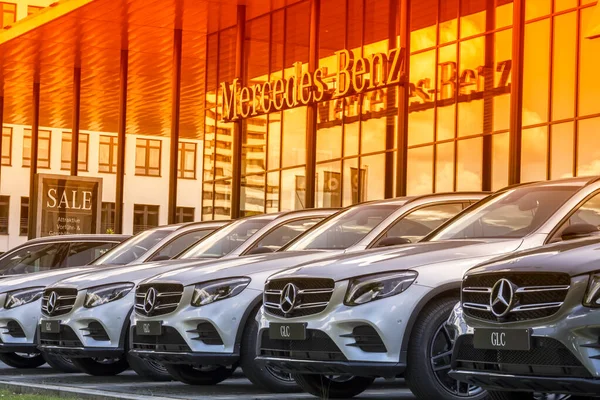 Nurnberg Almanya Mercedes Benz Resmi Satıcısı Mercedes Benz Alman Lüks — Stok fotoğraf