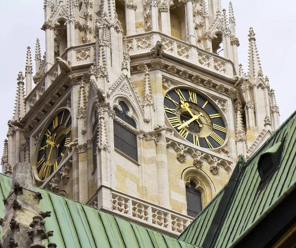 Relojes Catedral Zagreb Croacia — Foto de Stock
