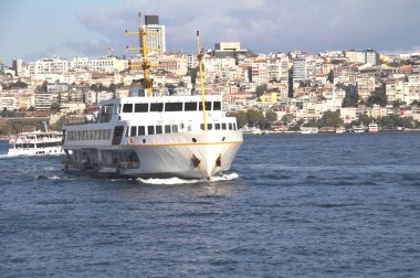 Arka planda Türkiye, feribot ve İstanbul