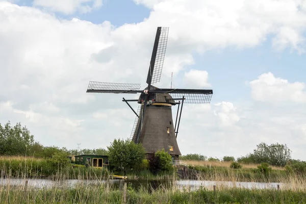 Die Ländliche Landschaft Der Niederlande Mit Windmühlen Berühmten Touristenort Kinderdijk — Stockfoto